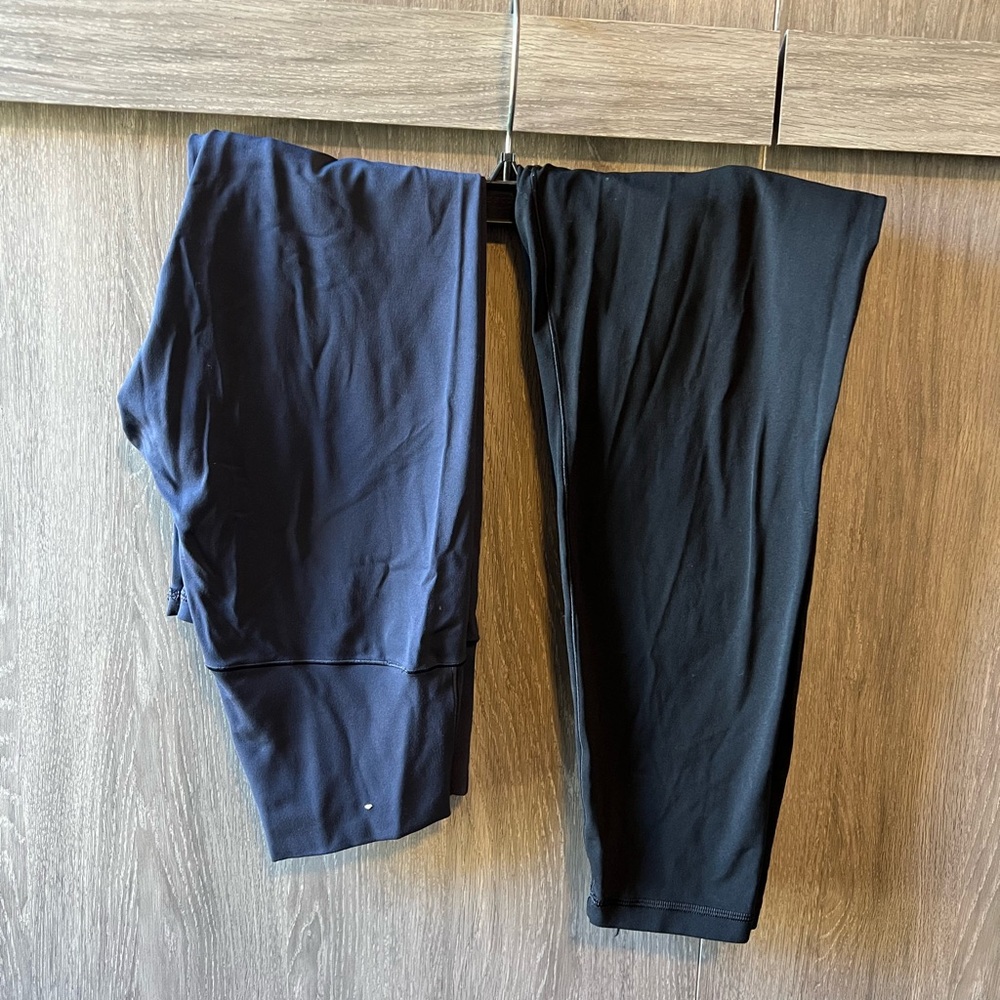 Aerie real me 3/4 crop bundle like new - Picture 1 of 6